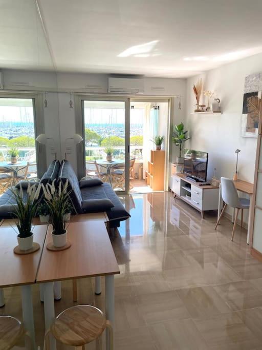 Studio Port Marina - Parking Prive, Climatise Au Ducal Villeneuve-Loubet Exteriör bild