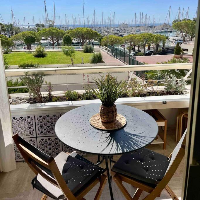 Studio Port Marina - Parking Prive, Climatise Au Ducal Villeneuve-Loubet Exteriör bild